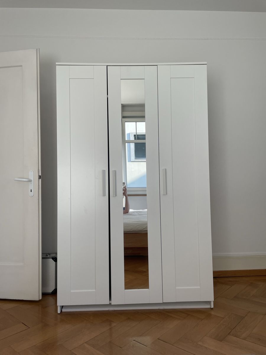 Ikea Guardaroba: Kleiderschrank  – Usato da Zürich venduto da bar_96nx