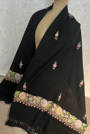 Châle laine noire brodée motifs fleurs Inde, neuf