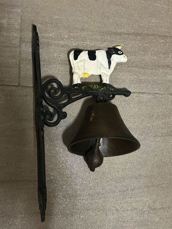 Ancienne cloche de porte avec vache (D'occasion) à Lausanne pour CHF 59