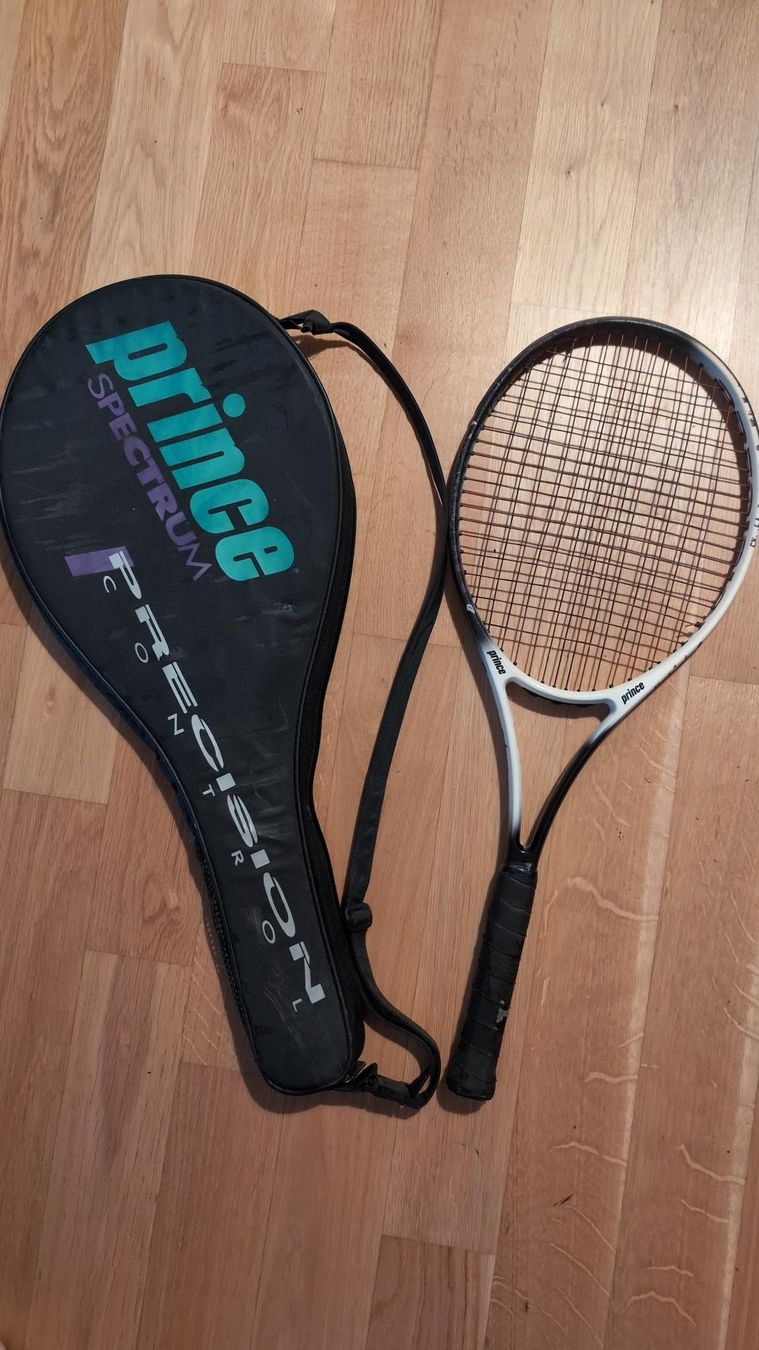 Raquettes: Tennis racket – D'occasion à Hedingen par oli_jhl5