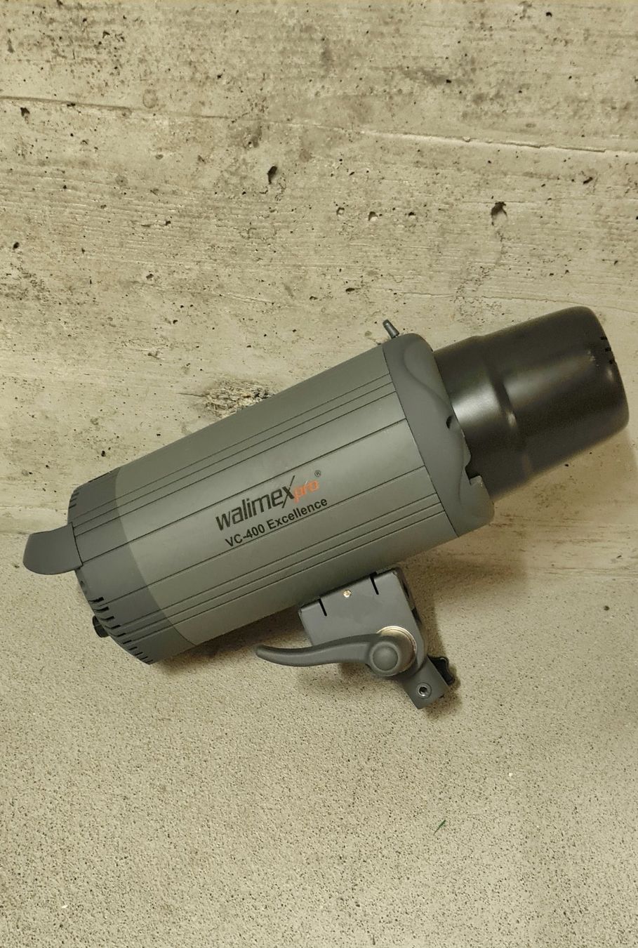 Walimex Flash: Walimex Pro VC-400 Excellence Blitz – Usato da Reinach AG venduto da Muggl1