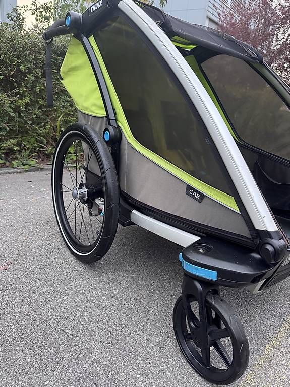 Rimorchi: Thule Chariot Cab 2 Kinderanhänger – Usato da Luzern venduto da Hbb34 3