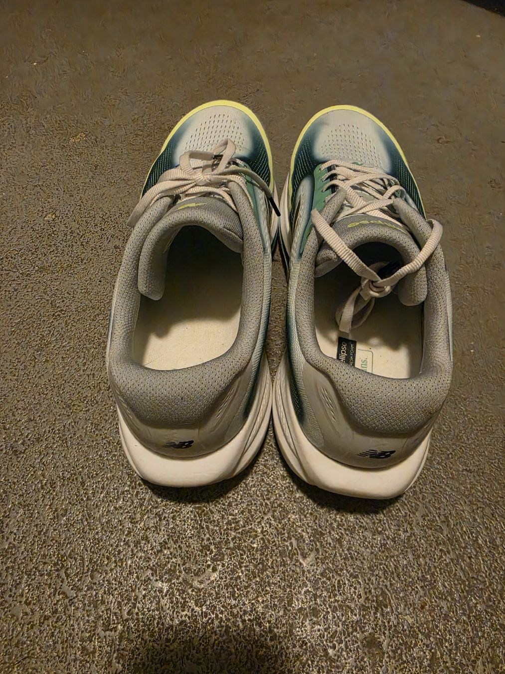 New Balance Scarpe da uomo: New Balance Ellipse 44 – Usato da Diepoldsau venduto da To_Rapid95 2