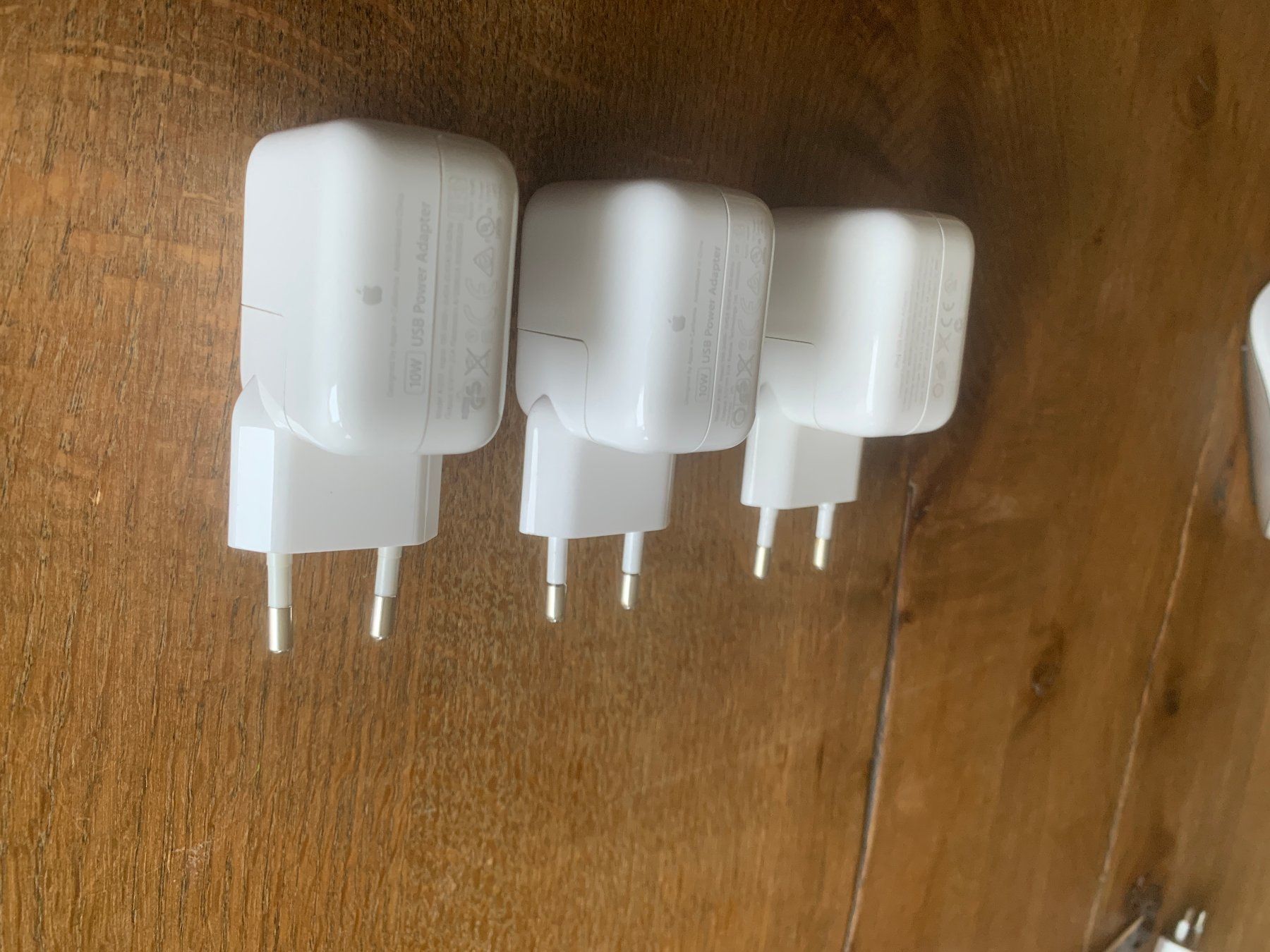 Apple Caricabatterie: Chargeur 10W USB Apple original – Usato da Chardonne venduto da 245308 4