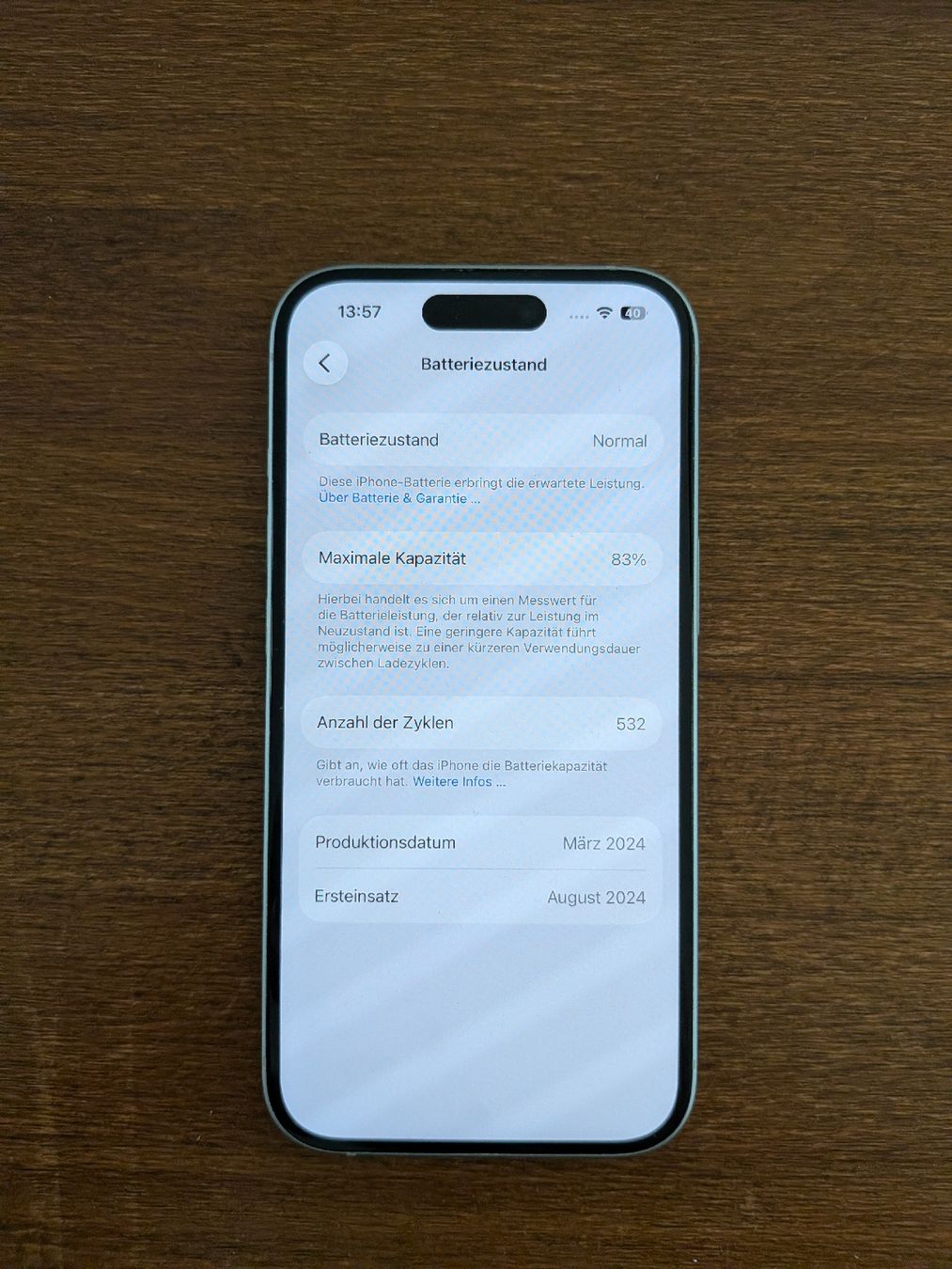 Apple Telefoni cellulari / Smartphones: iPhone 15 128GB mit Zubehör – Usato da Belp venduto da nuby86 3