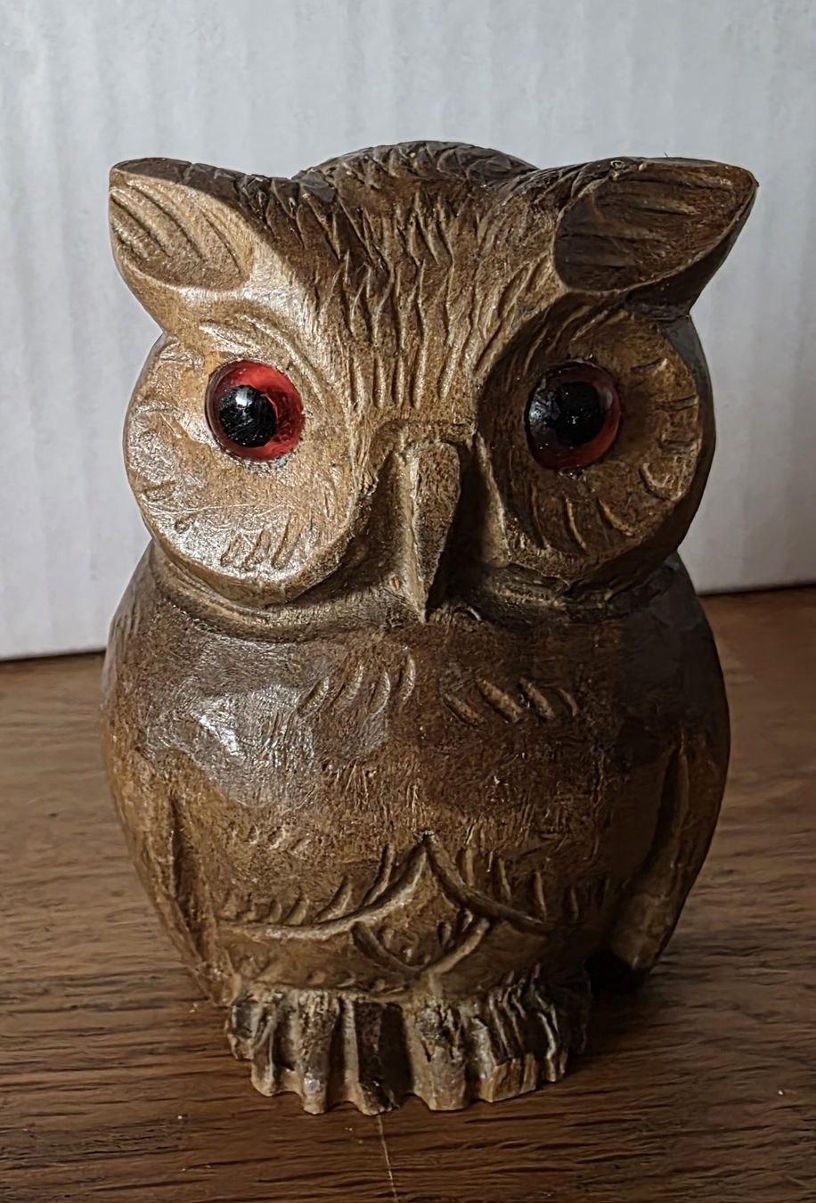 Statuette: Eule Figur aus Holz und wunder schön geschnitzt – Usato da Rickenbach BL venduto da nicole611