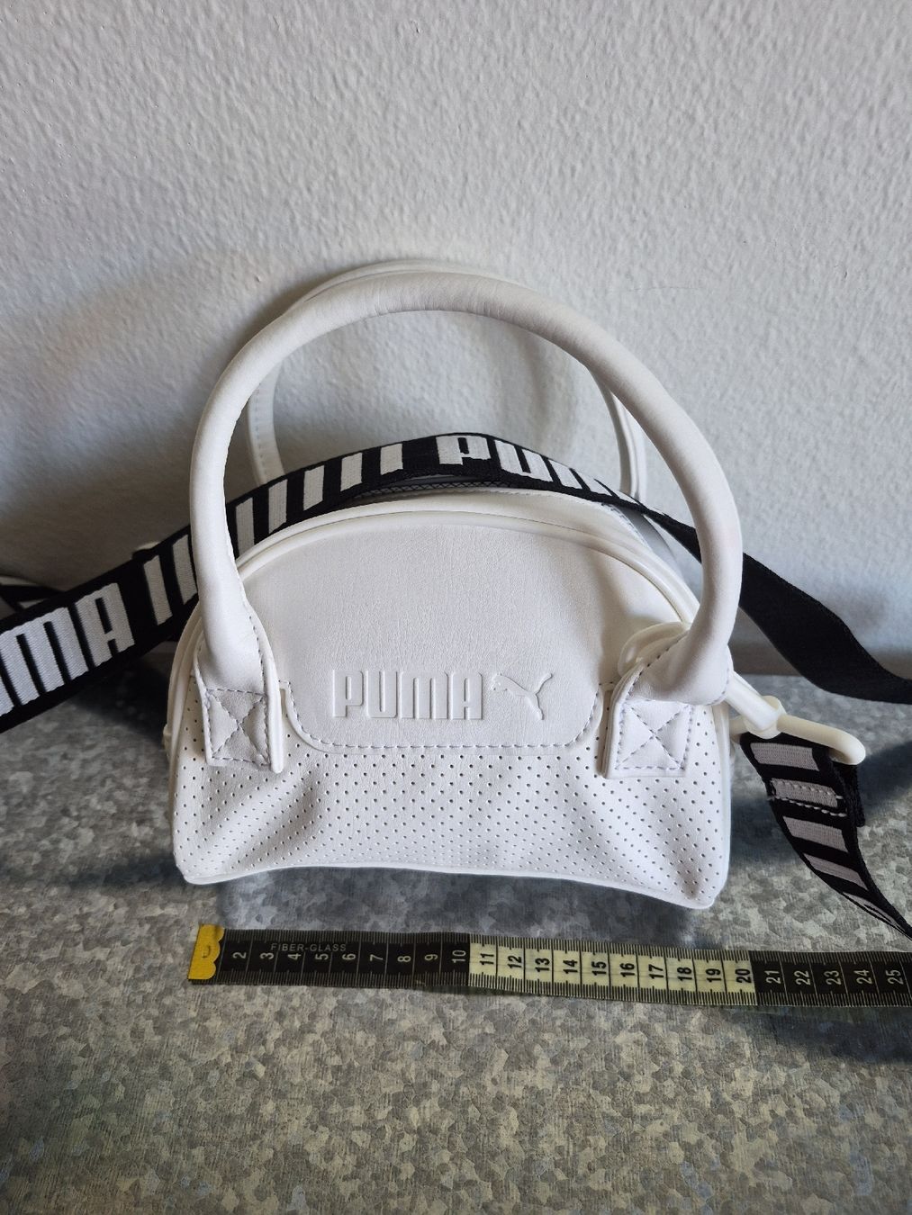 Puma Sacs femmes: Puma Handtasche weiss neu mit Tragegurt  – Neuf (Voir description) à Bern par Rou_rsz5 2