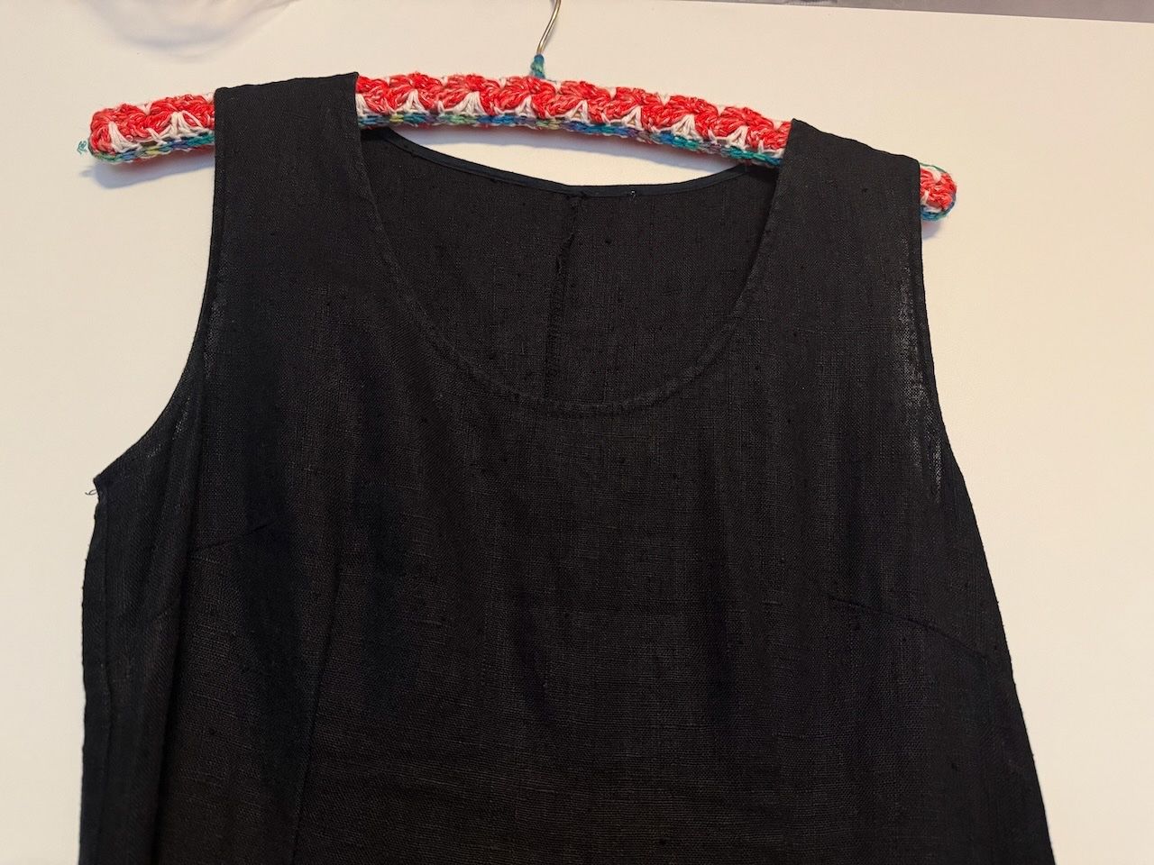 Kleider: Edles langes, schmal geschnittenes Leinenkleid schwarz – Gebraucht aus Winterthur von ing_pd8f 3