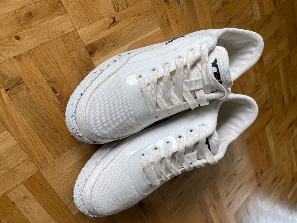 Thaely Schuhe, Sneakers, Weiss, Grösse 41, nachhaltig Kaufen auf Ricardo