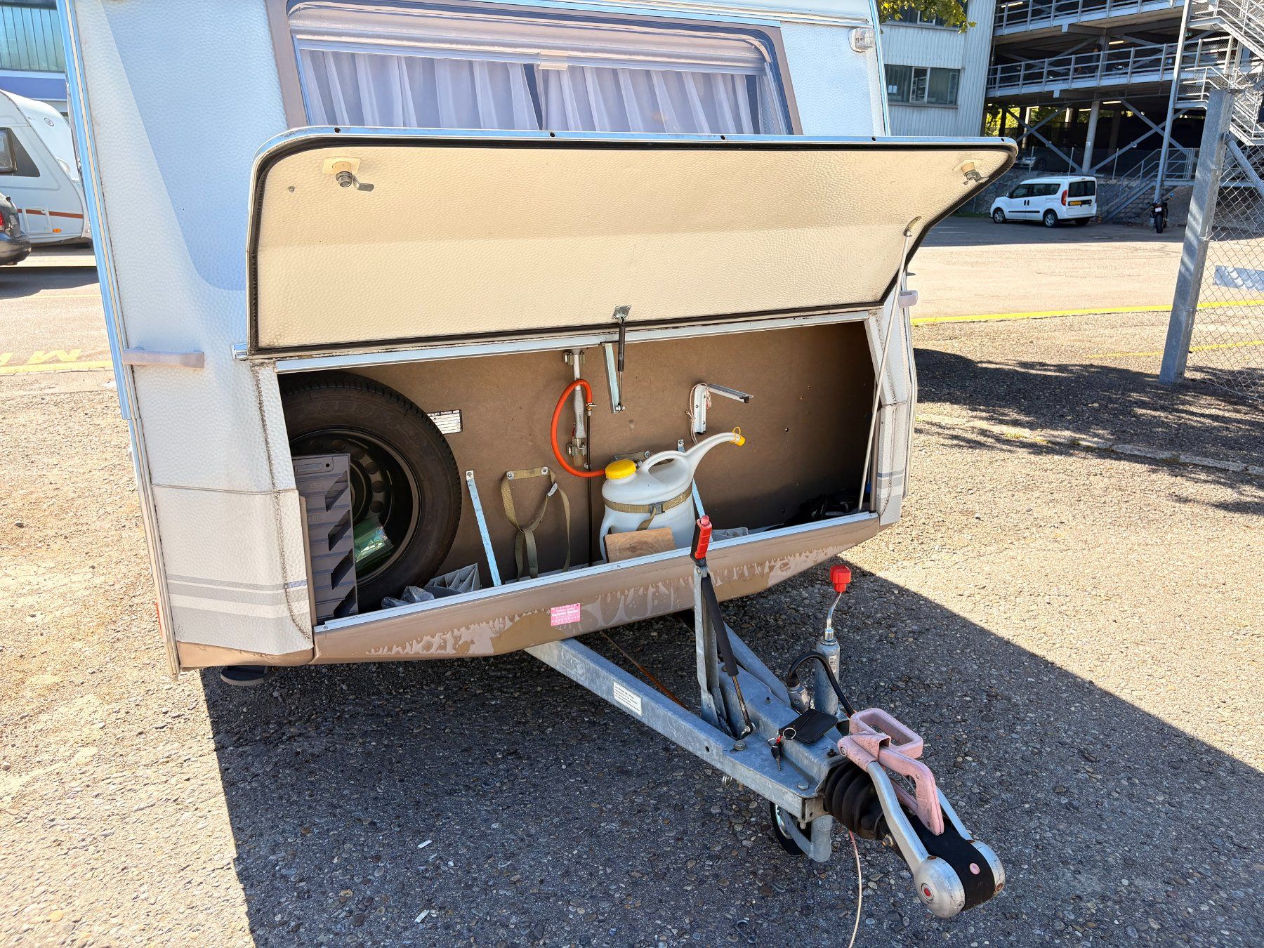 Dethleffs Camping Fahrzeuge: Wohnwagen Dethleffs RM 5 – Gebraucht aus Winterthur von MCW 2