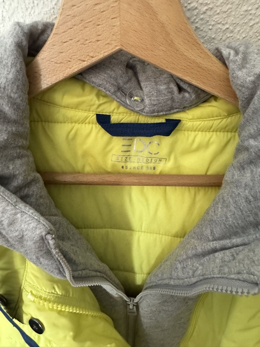 Esprit Jacken: Edc by Esprit Damen Steppjacke M – Gebraucht aus Mettmenstetten von Trinity113 1