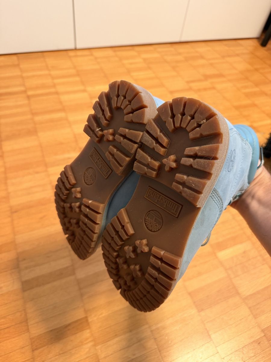Timberland Herrenschuhe: Timberland Boots hellblau Grösse 37 selten gebraucht – Neu (gemäss Beschreibung) aus Zürich von Vanilglace 2