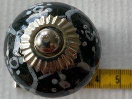 KNAUF Keramik schwarz -weiss