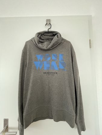 Grauer Pullover für Herren