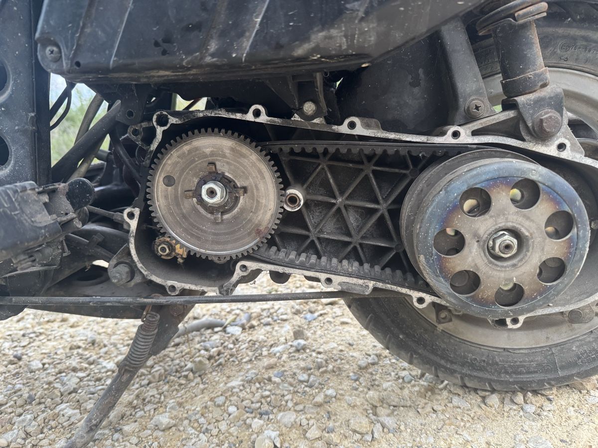 Piaggio Scooters: Piaggio Sfera NSL 50ccm Ab platz – Défectueux à Büren an der Aare par erk_sdp8 2