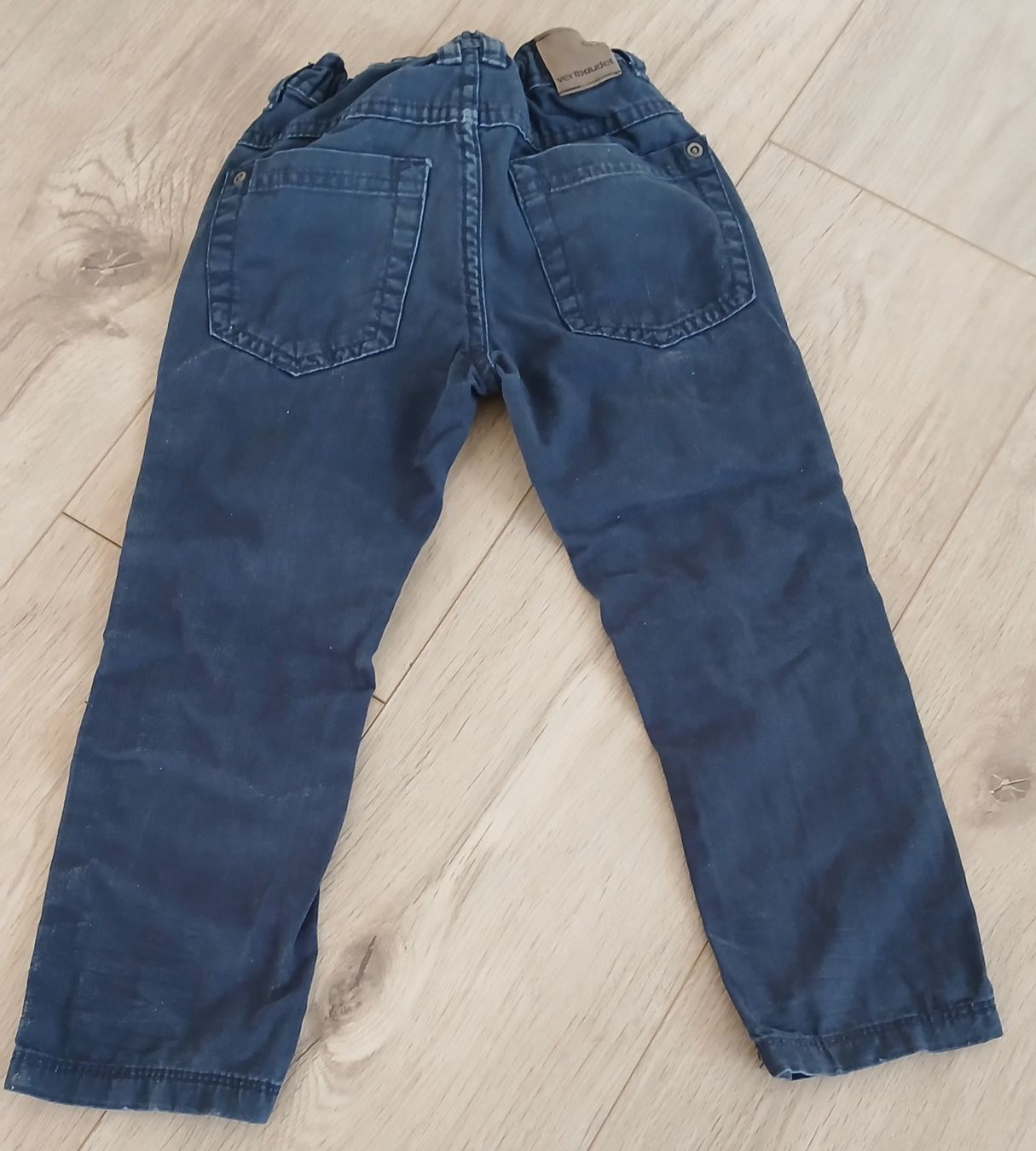 Vertbaudet Hosen: Hose Grösse 102 – Gebraucht aus Sissach von mar_xc7r 1