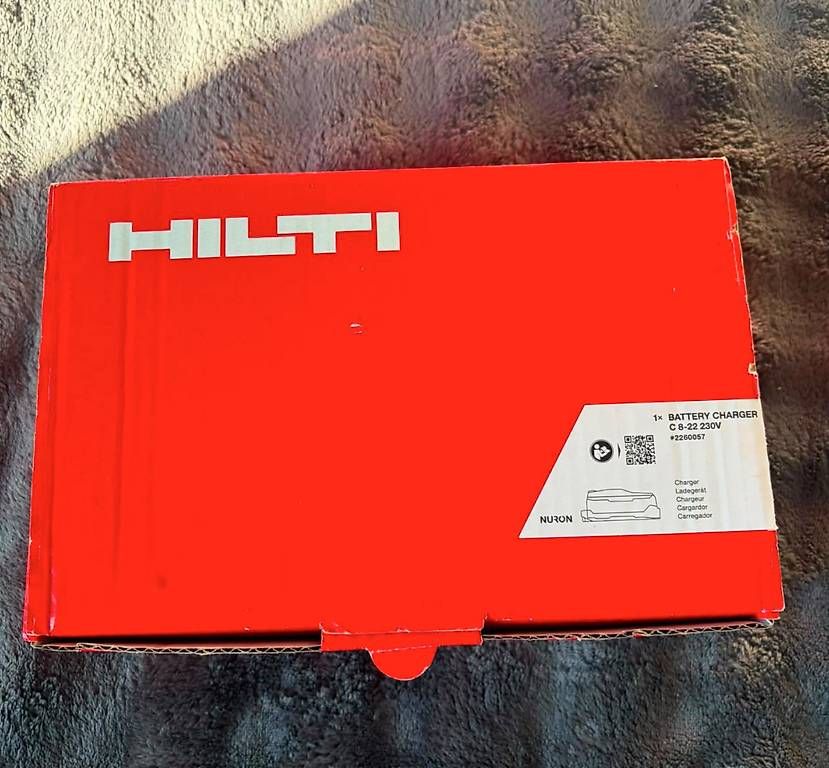 Caricatori & Batterie: Hilti Ladegerät! NP 285 – Usato da Riken AG venduto da Sunglow