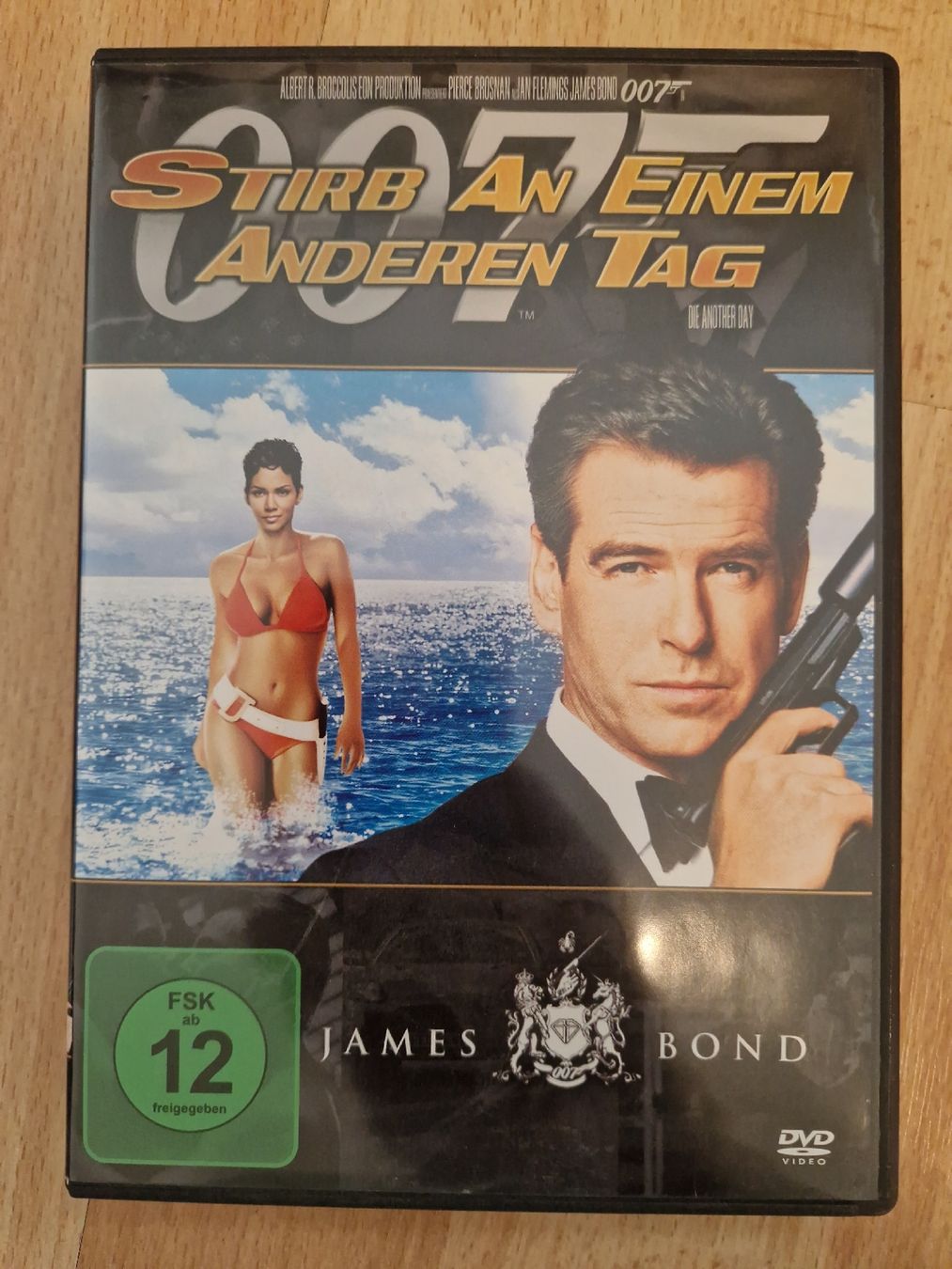 Tous les DVDs: JAMES BOND – D'occasion à Zürich par Arianco 2
