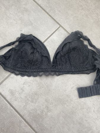 Schwarzer Spitzen-BH von Tezenis, wie neu