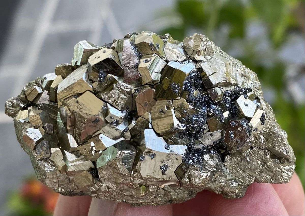 Minerali & Pietre curative: Schöner Pyrit  – Usato da Selzach venduto da 321compac