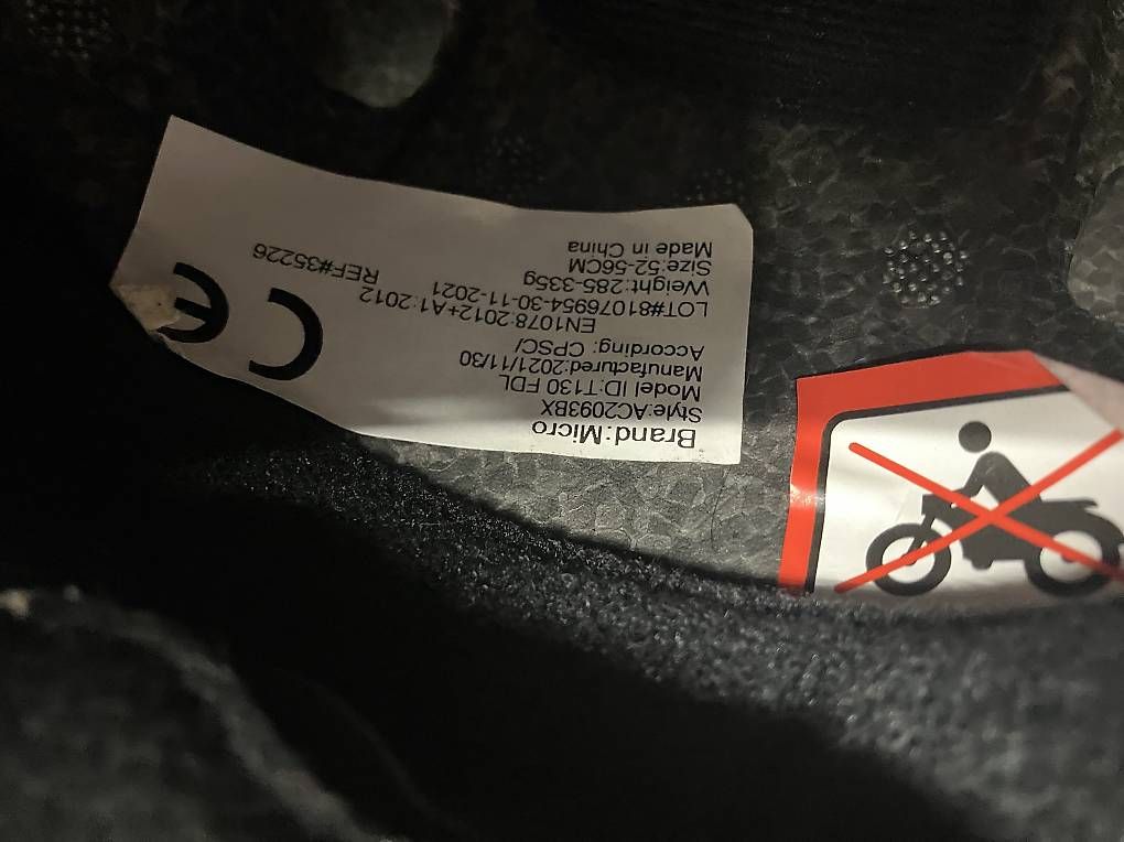 Caschi: Kindervvelohelm MICRO 52-56 cm – Usato da Menznau venduto da siricius 2