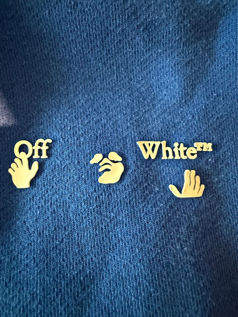 Off-White Maglioni & Felpe: Off-White Hoodie – Usato da Winterthur venduto da Thorben 1