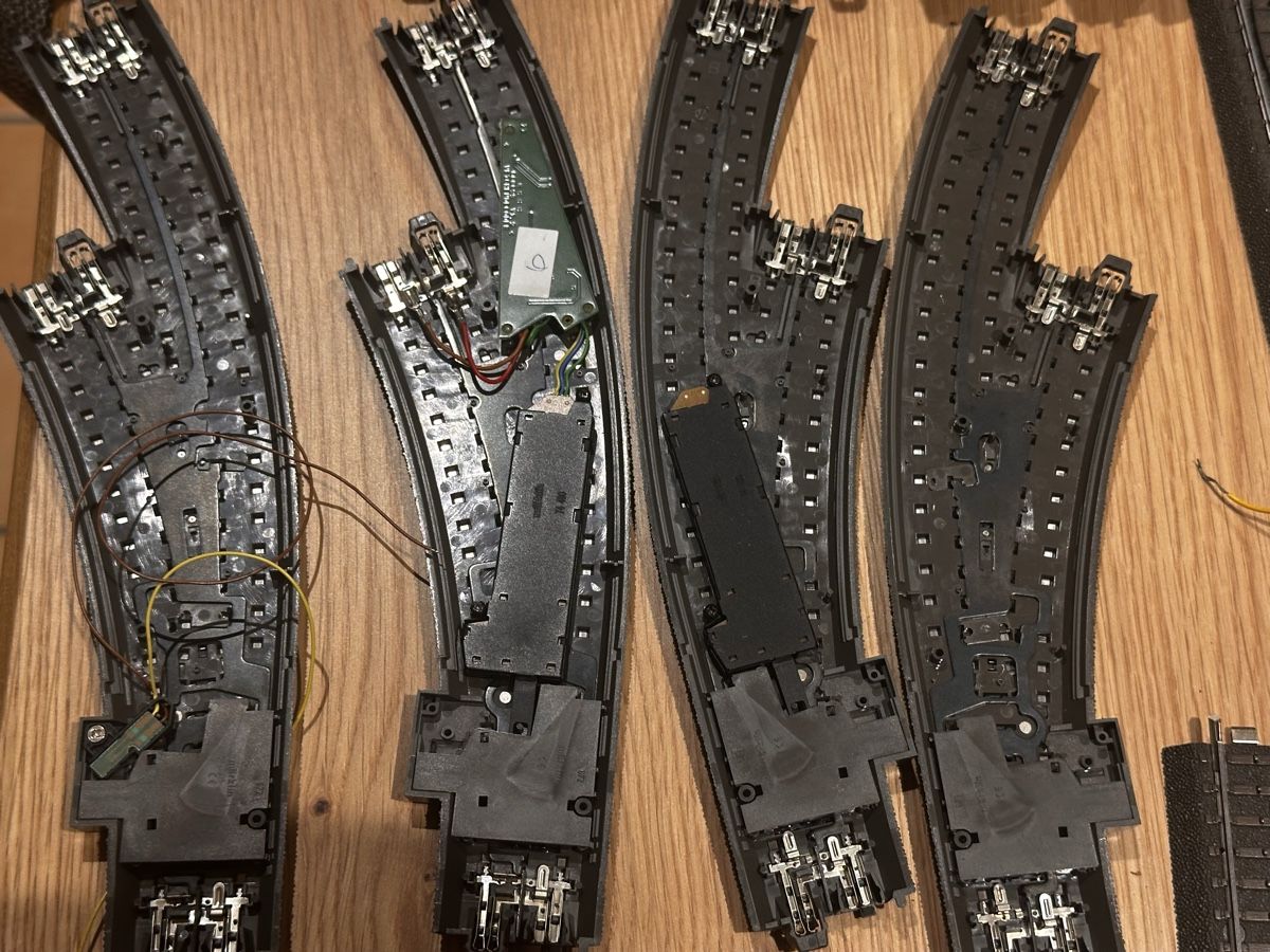 Märklin Modelleisenbahnen: MEGA Märklin C-Gleis Posten mit Steuergerät ab 99.- Mega – Gebraucht aus Sennwald von HARO-Import 8