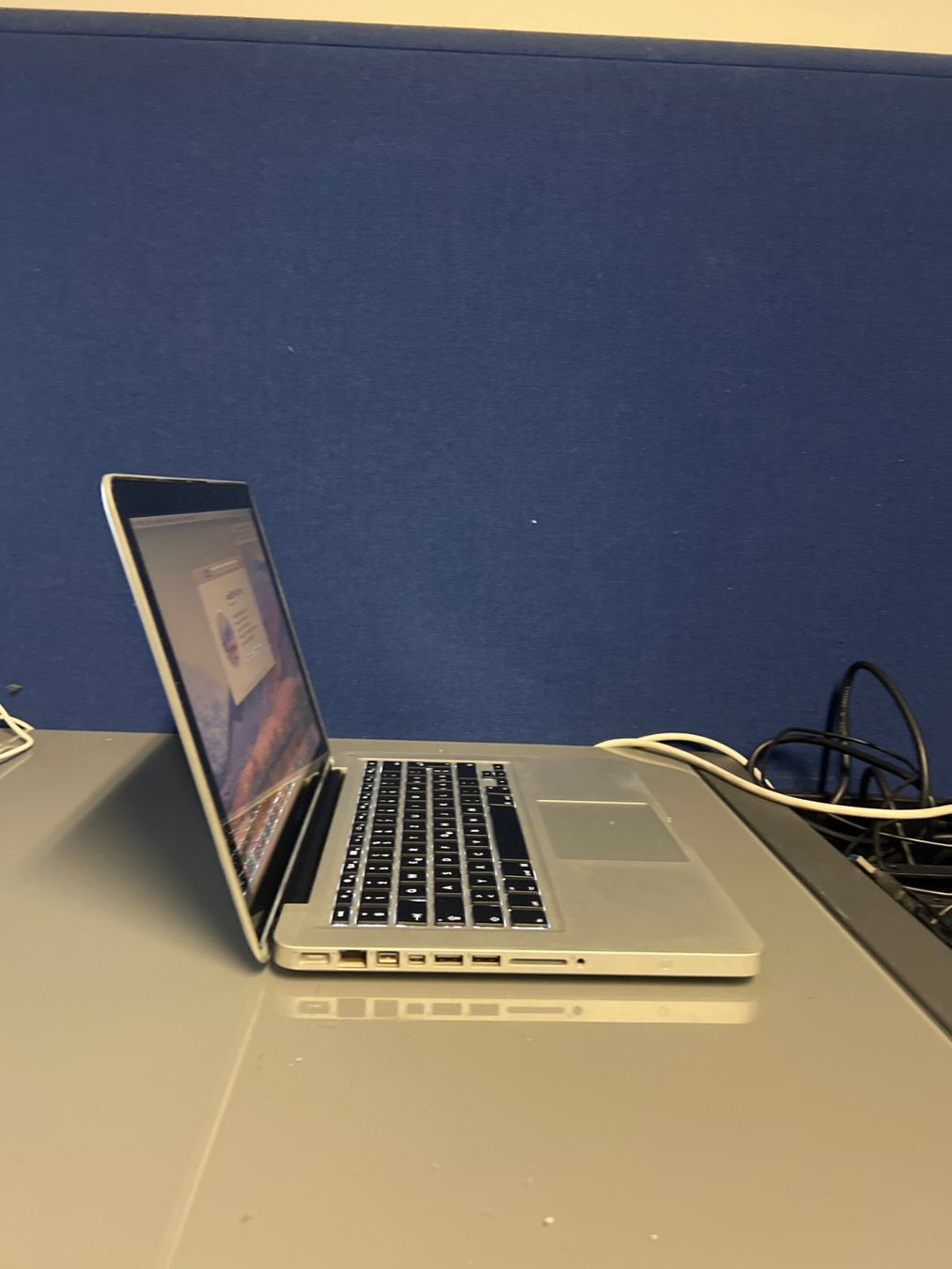 Apple Notebook: MacBook Pro 13" 2011 i5 4GB & 500 HDD #01 – Usato da Dietikon venduto da speedkauf 2