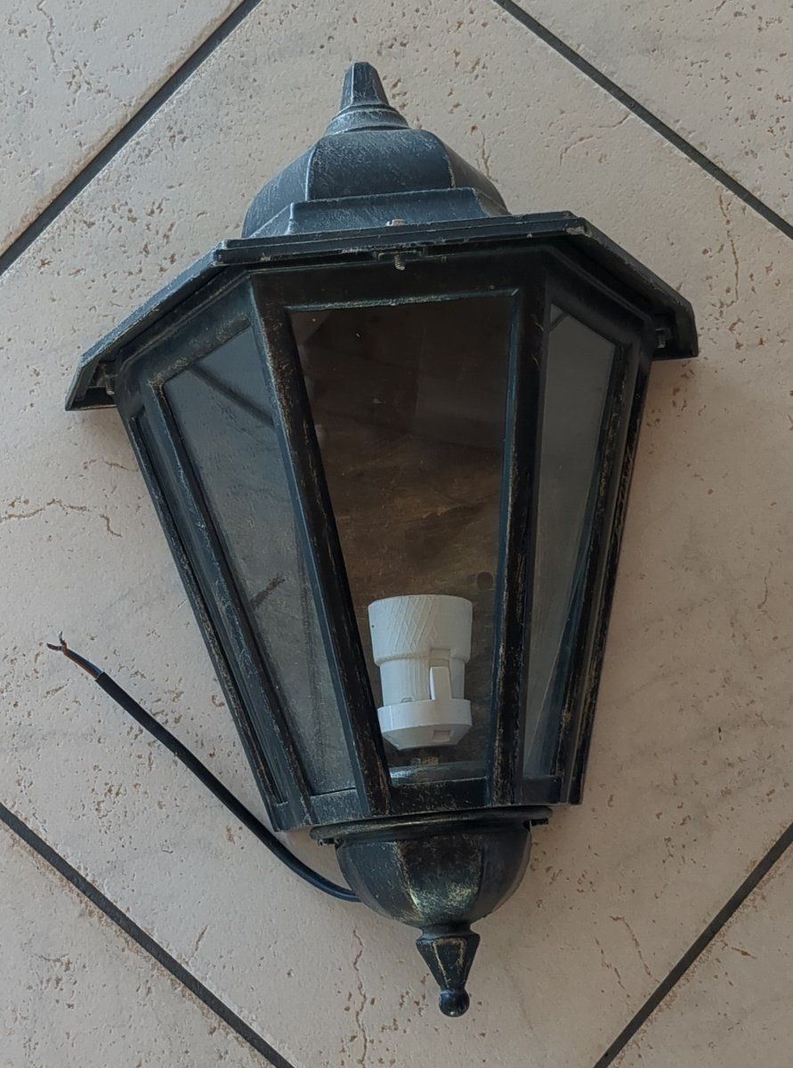 Lampade: Outdoor-Wandlampe – Usato da Grüningen venduto da Morov
