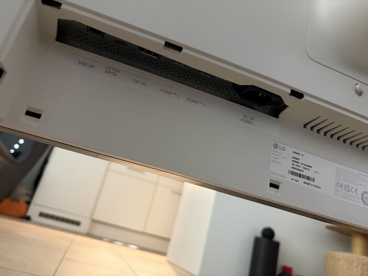 LG Monitor: LG 49WQ95X-W.AEU – Usato da Bülach venduto da san_nl5w 2