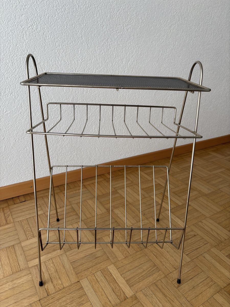 Autres articles pour la maison: Vintage Zeitungsständer – D'occasion à Zürich par len_n6hq 2
