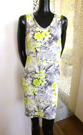 MARCCAIN Sommer Kleid Seidendetails, Gr. N4/40