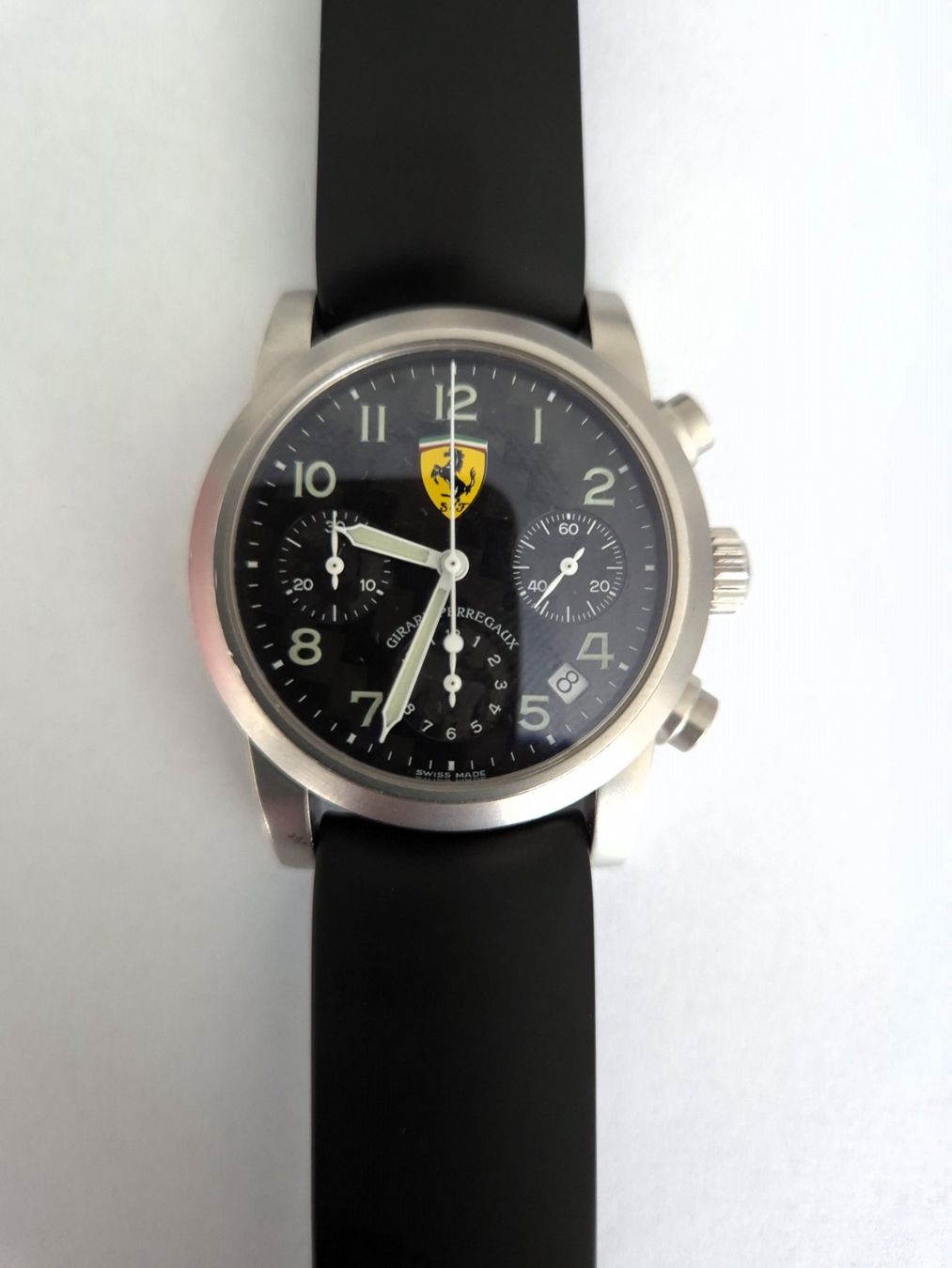 Girard-Perregaux Uhren: Girard Perregaux Ferrari Chronograph 8020 – Gebraucht aus Dättwil AG von Fope60