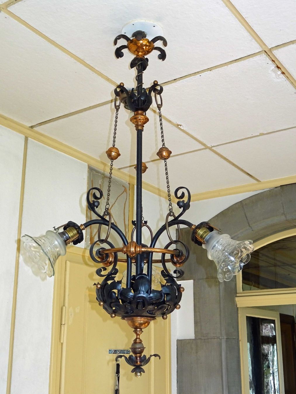Lampade: Antiker Kronleuchter aus Jugendstil-Villa – Usato da Malters venduto da ADA011 3
