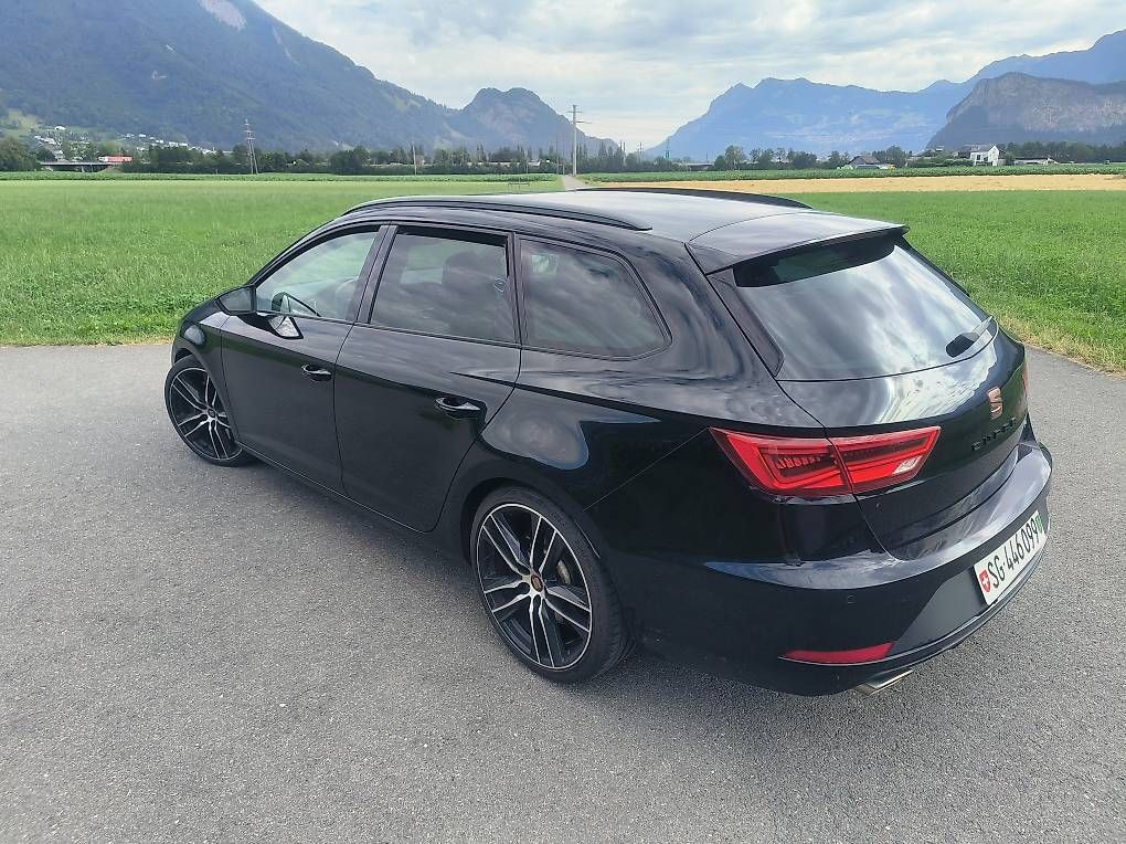 Automobili: Seat Leon Cupra  – Usato da Vilters venduto da Lk99 4