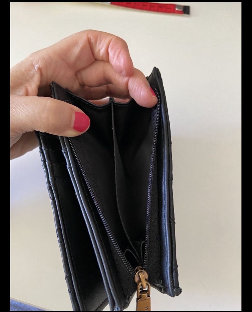 Guess Portemonnaie: Guess  – Gebraucht aus Oberkulm von TD13 2