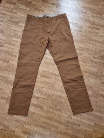 Pantalon homme Dockers couleur rouille