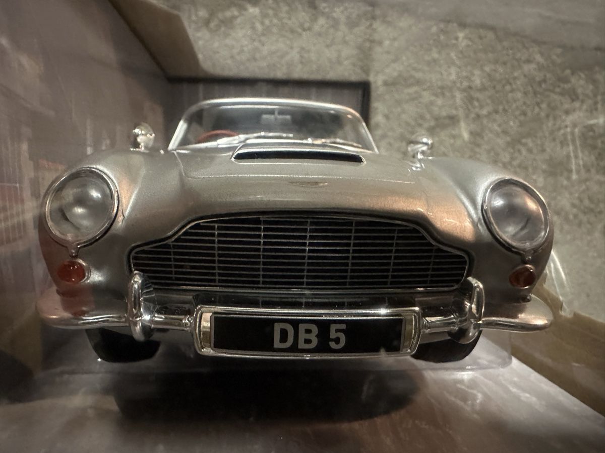 Aston Martin Modellini d'auto: Aston martin db5 Oldtimer Classic james bond gb – Nuovo (secondo la descrizione) da Reinach AG venduto da rares75 1