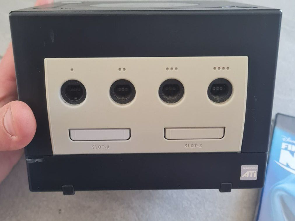 Nintendo Giochi: Nintendo Gamecube / 4 Spiele / Schwarz / JG 2001 – Difettoso da Safenwil venduto da Husqi2000 2