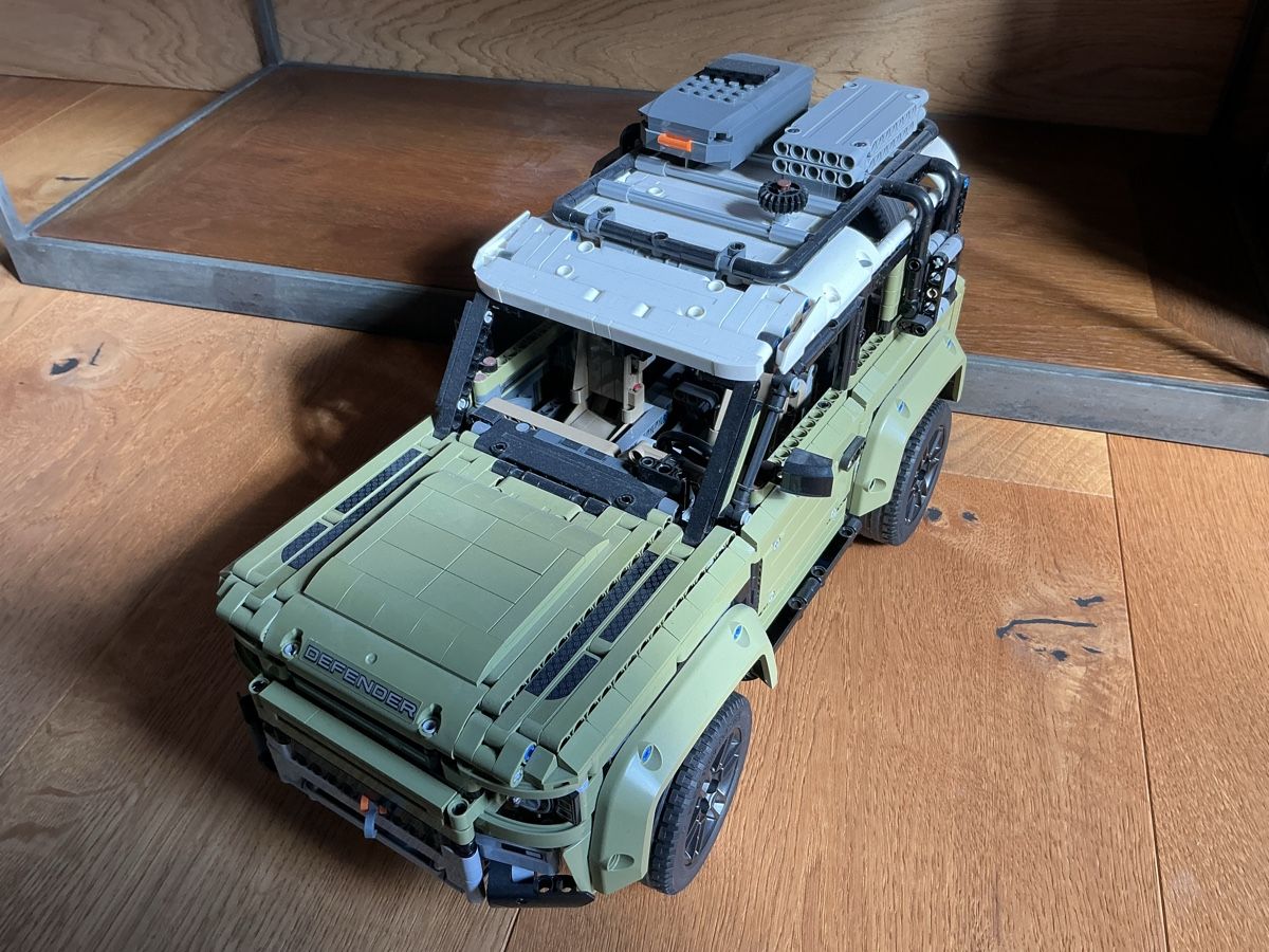 Technics Baukästen: Lego 42110 – Gebraucht aus Azmoos von spencer-hill 1