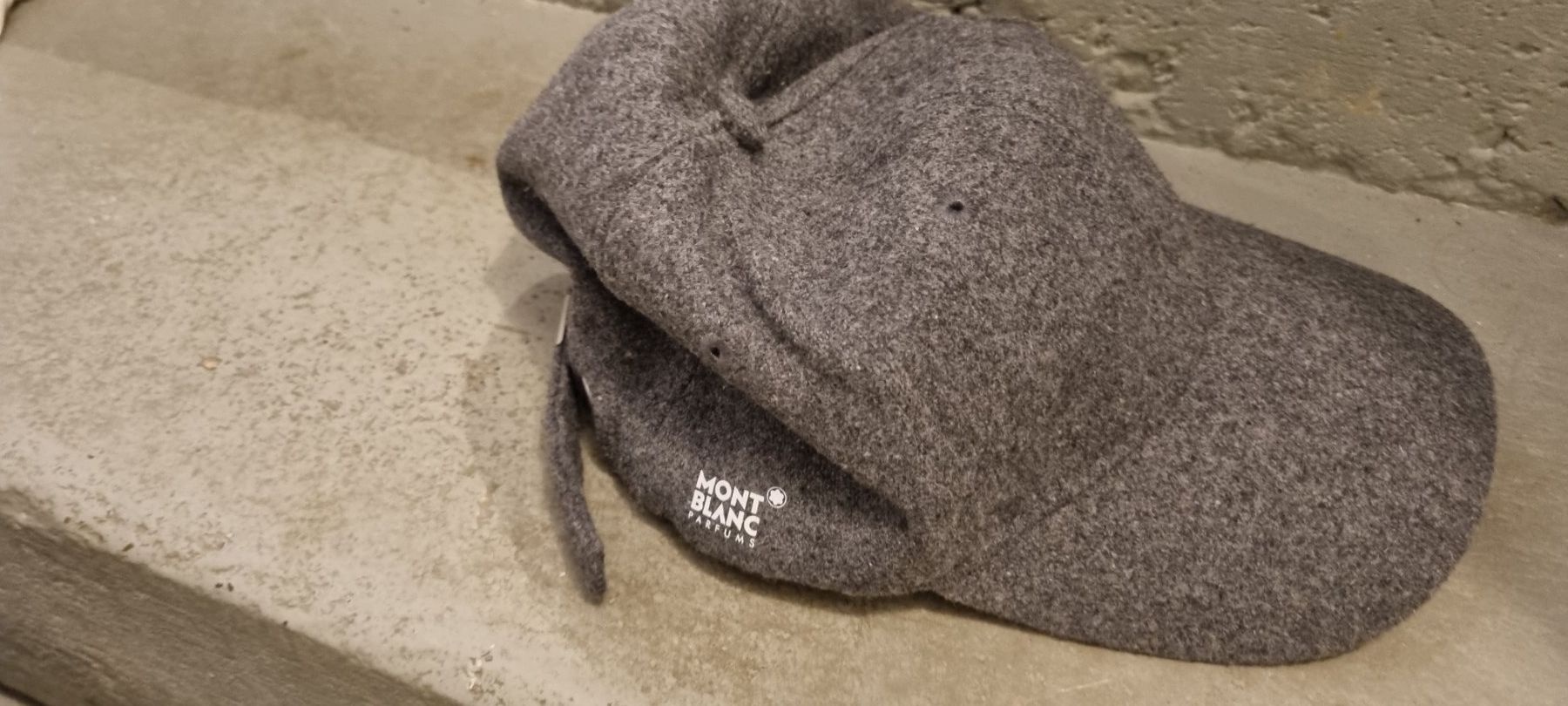 Hüte, Mützen & Caps: Mont Blanc Mütze – Gebraucht aus Embrach von Valday 1
