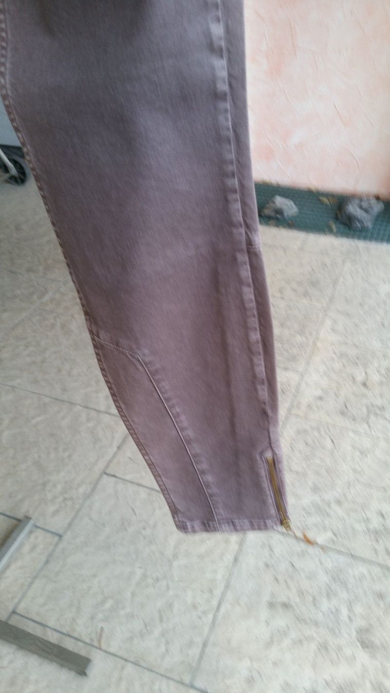 S.Oliver Jeans: Damenjeans S.Oliver hellbraun Grösse 46 – Nuovo e nell'imballaggio originale da Huttwil venduto da Lakeshore161 1