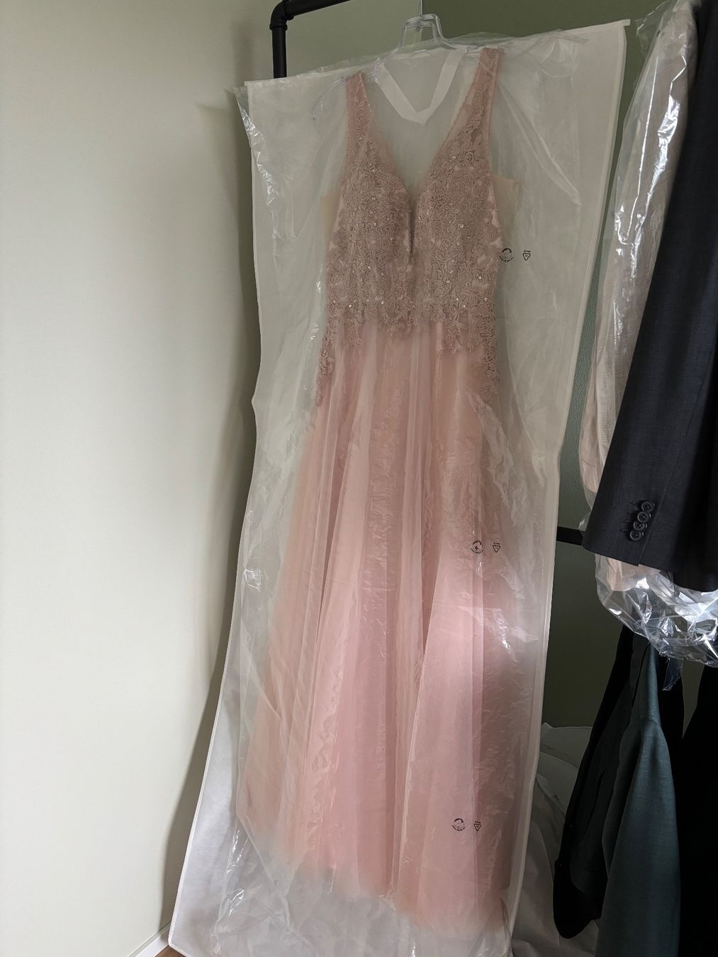 Vestiti: Ballkleid/Abendkleid, hellrosé, Gr. 36 – Usato da Buchrain venduto da Fabs279 3