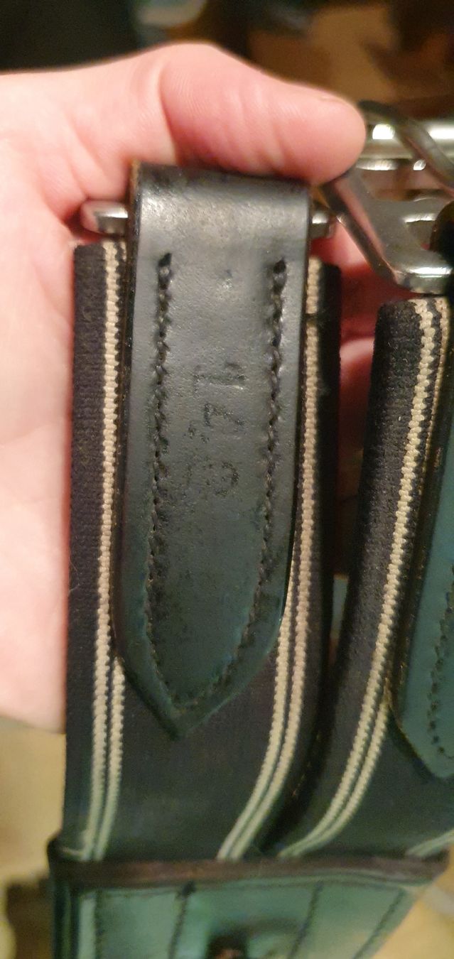 Selle & Accessori: Leder Sattelgurt 140cm Schwarz anatomisch – Usato da Brunnadern venduto da sarah2511 2