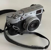 Fuji X100V