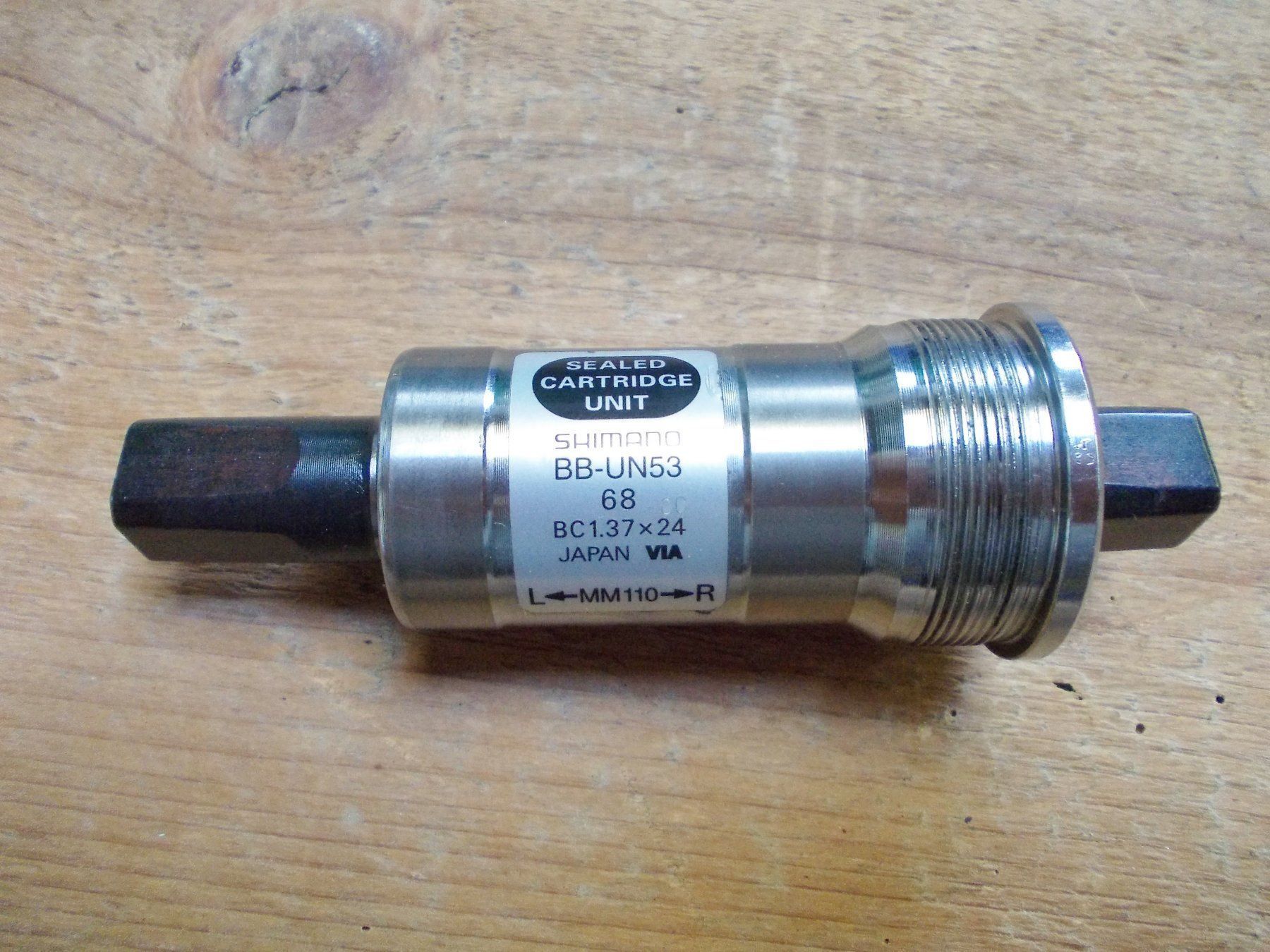Pezzi di ricambio: ***Neu*** SHIMANO TRETLAGER BB-UN53 – Nuovo (secondo la descrizione) da Gsteigwiler venduto da HORMIGA21 1