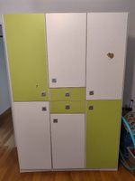 Kleiderschrank/Kinderzimmer 