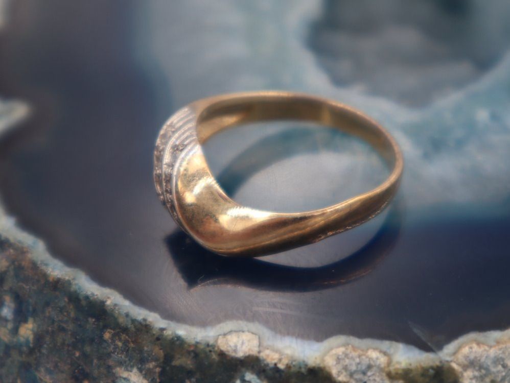 Anelli: Gold Ring Damen, 375 Gelbgold – Usato da Baden venduto da TellsKuchenhaus 3