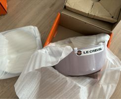 Neuer runder Le Creuset-Bräter 22 cm Lavendel