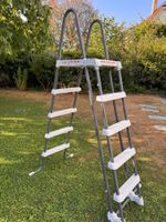 Neue Intex Poolleiter (1.3m) aus Aluminium